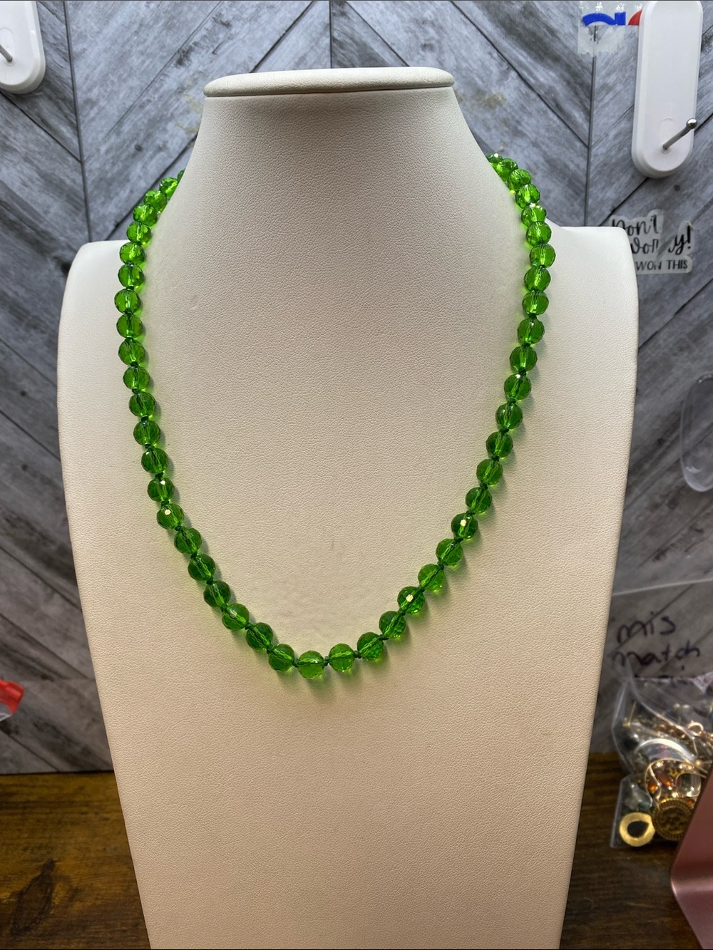 Green Glass Faceted Bead Necklace 20 inch handknotted Aprilsplace